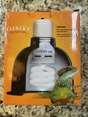 Flukers Mini Sun Dome Deep Flush Mount Lamp 5.5 in 100 Watt Max Turtles Reptiles