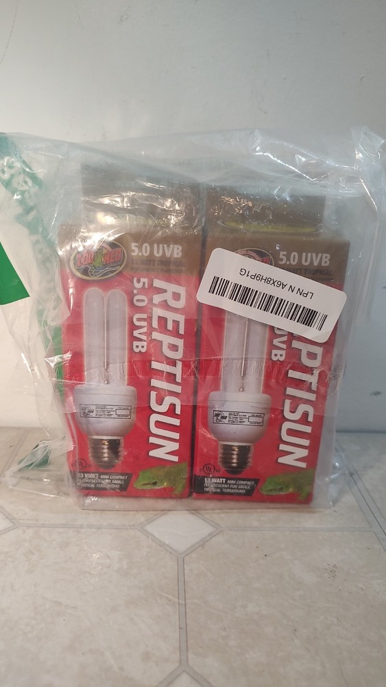 Zoo Med ReptiSun 5.0 UVB Tropical Mini Compact Fluorescent Lamp 13W (2 Pack)