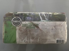 Thrive Tropical Compressed Coconut Fiber Bedding 8 Quart