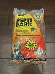 Zoo Med Premium Repti Bark Natural Reptile Bedding – 10 Dry Quarts