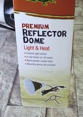 Zilla Reptile Terrarium Heat Lamps & Habitat Lighting Dome Blk 5.5-in