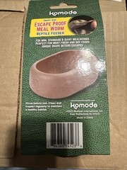 Komodo Smart Dish Escape Propf Meal Worm Reptile Feeder