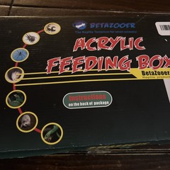 NEW Betazooer Acrylic Feeding Box – Reptile Breeding Terrarium Tank – Open Box