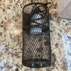 Reptile Heat Lamp mesh Guard with 150W Ceramic Heat Emitter Basking Anti Scald