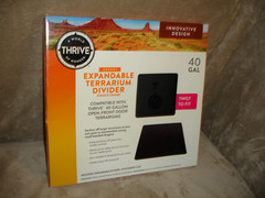Thrive Expandable Terrarium Divider Fits 40 Gallon BRAND NEW