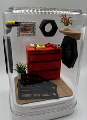 The Garage 2.0 jumping spider enclosure