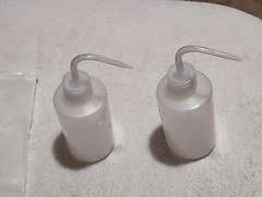 2pack Watering Canister for Reptile Tank Terrarium