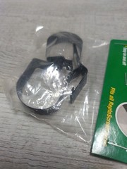 NEW Tetra Reptoscreen Clip Set -Holds Screen Cover Securely to Aquarium Frame
