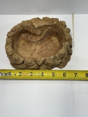 Reptile Water Food Bowl Resin Medium Size Excellent Condition See Photos!