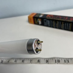 LUCKY HERP 10.0 Fluorescent Desert Terrarium 15″ Lamp Bulb Reptile Tube Light T8