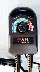 Reptile Terrarium/Germination Temperature Controller with Probe 3 Outlet/1000W