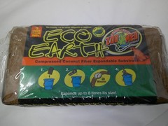 Zoo Med Eco Earth Compressed Coconut Fiber Substrate Brick 3pk