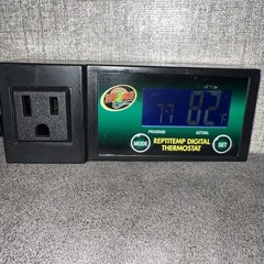 Zoo Med ReptiTemp RT-600 Digital Thermostat Controller, Black Works