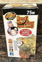 NEW ZOO MED 100W REPTI BASKING SPOT LAMP NEW IN BOX 75W 2000 Hours