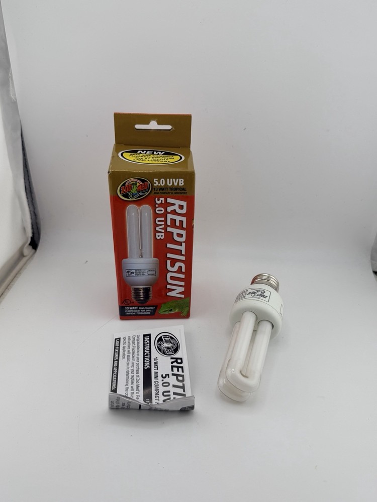 Zoo Med ReptiSun 5.0 UVB 13W Compact Fluorescent Bulb Tropical Reptile