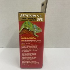 Zoo Med ReptiSun 5.0 UVB Mini Fluorescent Light Bulb for Reptiles 13 Watts