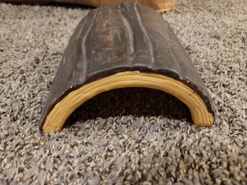 Small Animal Hide For Reptile Or Critter