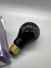 GE Reptile Rays Nighttime Heat Light Warmth 60 Watts Nib