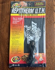 Zoo Med ReptiTherm Uth Under Tank Heater for 30-40 Gallon Terrarium NEW
