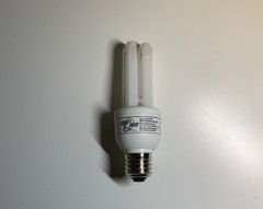 Zoo Med 13W Reptisun UVB Mini Compact Fluorescent Reptile Light Enclosure