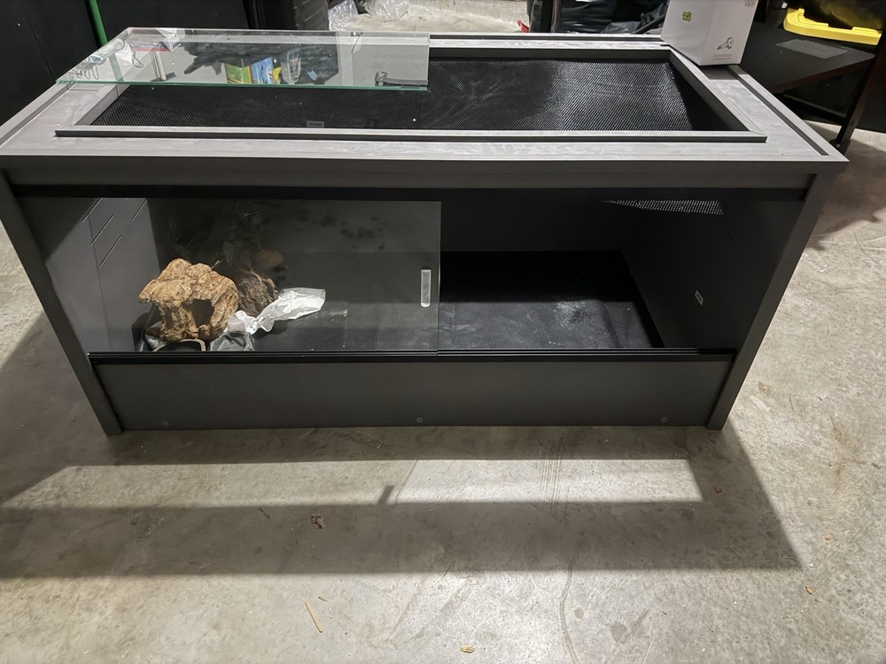 Glass Reptile Terrarium Enclosure with Sliding Top and Accessories
