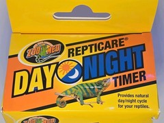 Zoo Med ReptiCare Day/Night Timer New w/ torn box