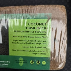 Zilla Coconut Husk Brick Reptile Bedding 2 Count 5.9L Each Frogs Geckos