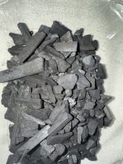 1 quart 100% natural and additive free Charcoal for plants and reptiles