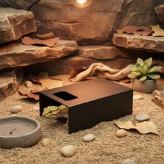 Snake Hide Box Sturdy Herpetological Shelter Cave Easy to Clean for Herp
