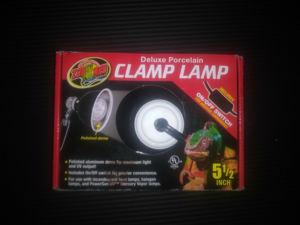 Zoo Med Deluxe Porcelain Clamp Lamp. 5 1/2 inch