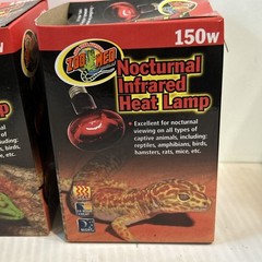 Lot Of 2 Zoo Med Nocturnal Infrared Heat Lamp Bulbs 150 Watt 24 Hour Heat/227e