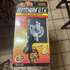 Zoo Med ReptiTherm UTH – Under Tank Heater 50-60 Gallon 8″x18″ New! Sealed