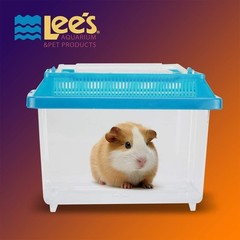 Lee’s Rectangular Kritter Keeper Mini with Vented Lid Comes in Assorted Colors