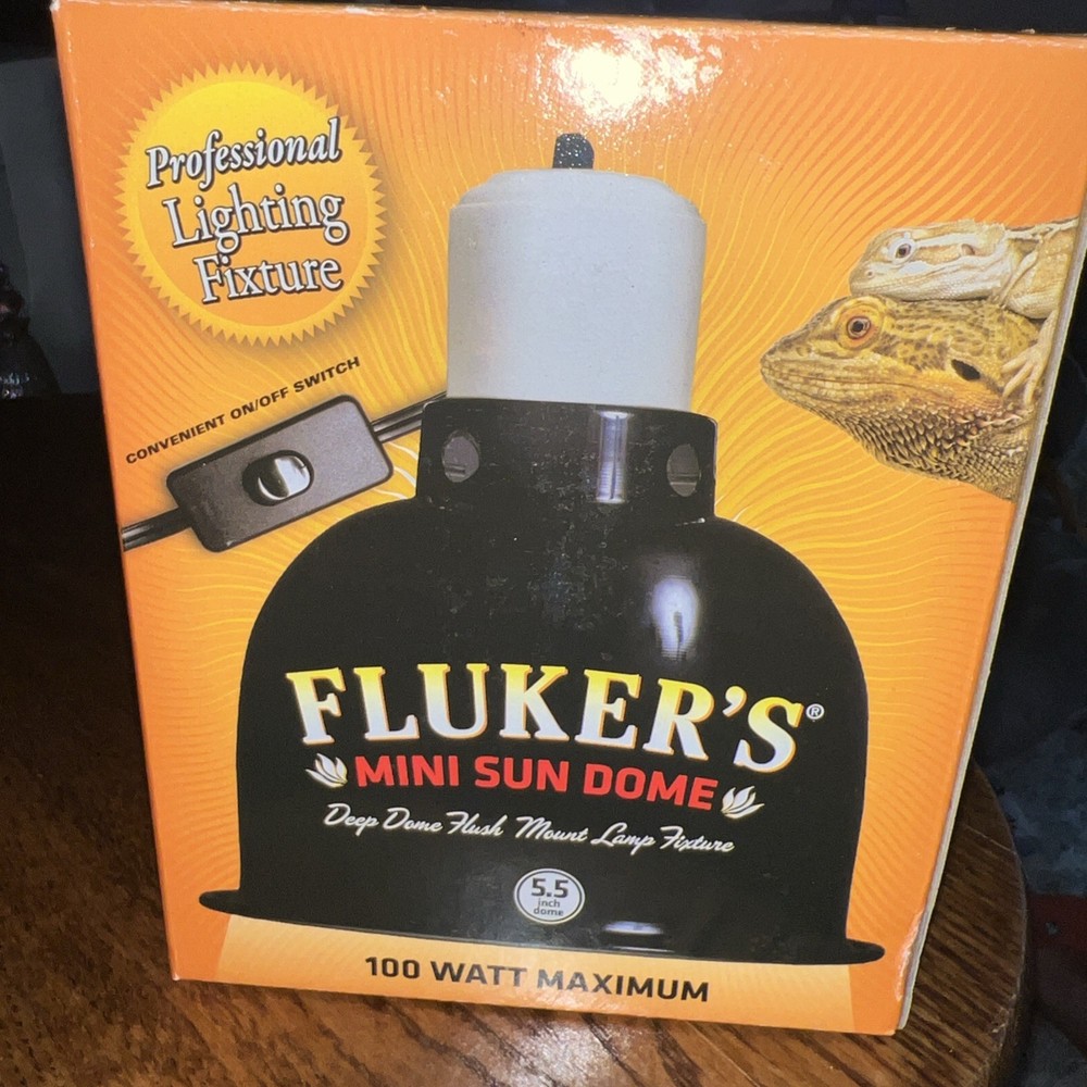 Flukers Mini Sun Dome Deep Flush Mount Lamp 5.5 in 100 Watt Max Turtles Reptiles