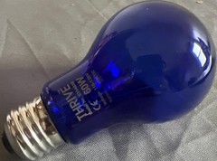 Thrive Reptile Daytime Blue Heat Bulb 60W Model No. 5314808 EUC Used Once! 🍀