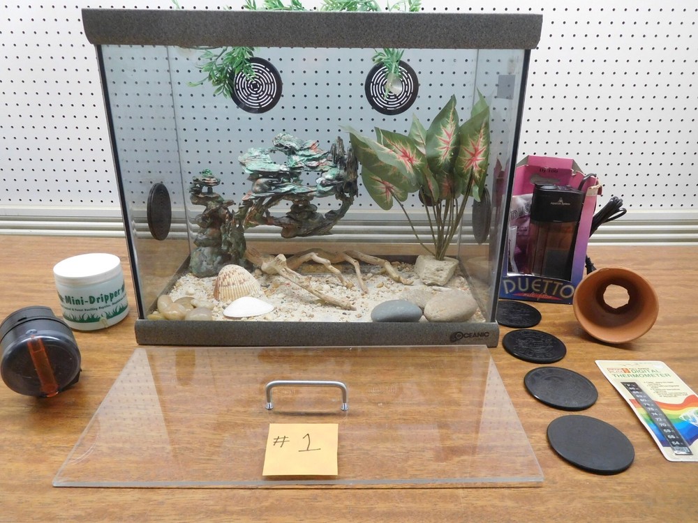 New Deluxe Oceanic Lizard Lounge 16 Amphibian/Reptile Ventilated Aquarium/Tank +