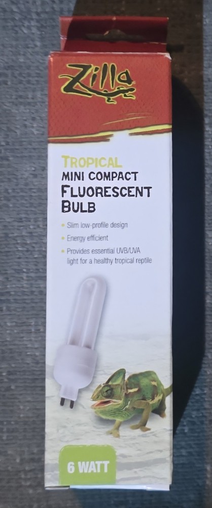 Zilla Mini Compact Fluorescent Bulb – Tropical – G9 socket – 6 watt