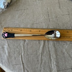 4 Spoons With Long Handle For Dogs/Cat Wet Pet Food. Two Used Two New