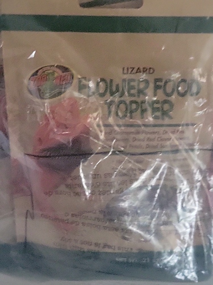 Zoo Med Lizard Flower Food Topper Dried Sealed Pack of 10 (1.4oz ea=14 oz Total)