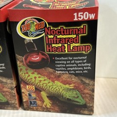 Lot Of 2 Zoo Med Nocturnal Infrared Heat Lamp Bulbs 150 Watt 24 Hour Heat/227e