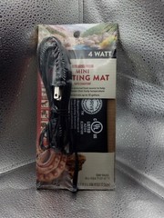 A World Of Wonder Thrive 4 Watts Mini Heating Mat For All Reptiles