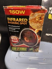 10Pc Reptile Lot – Daytime & Night Heat Lamps, 150W Infrared Basking, Food Lists