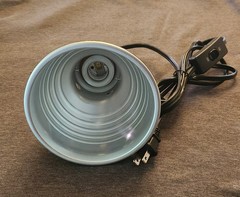 Thrive 5.5″ Deep Dome Lamp Reptile Heat Light Basking 6 ft Cord Ceramic Socket