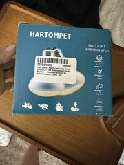 Hartompet UVA Daylight Basking Bulbs For Reptiles New In Box