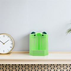 Green Suction Cup Lizard Food Cup for Wall Mounted Terrarium Feeding Bowl