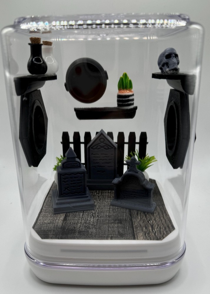 3D Printed Accessories for Graveyard Jumping Spider Enclosure
