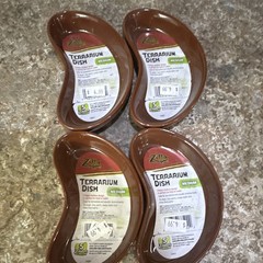 Zilla Terrarium Dish Medium Brown Reptile Food/Water Bowl LOT OF 4