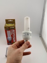 Zoo Med ReptiSun 5.0 UVB 13W Compact Fluorescent Bulb Tropical Reptile