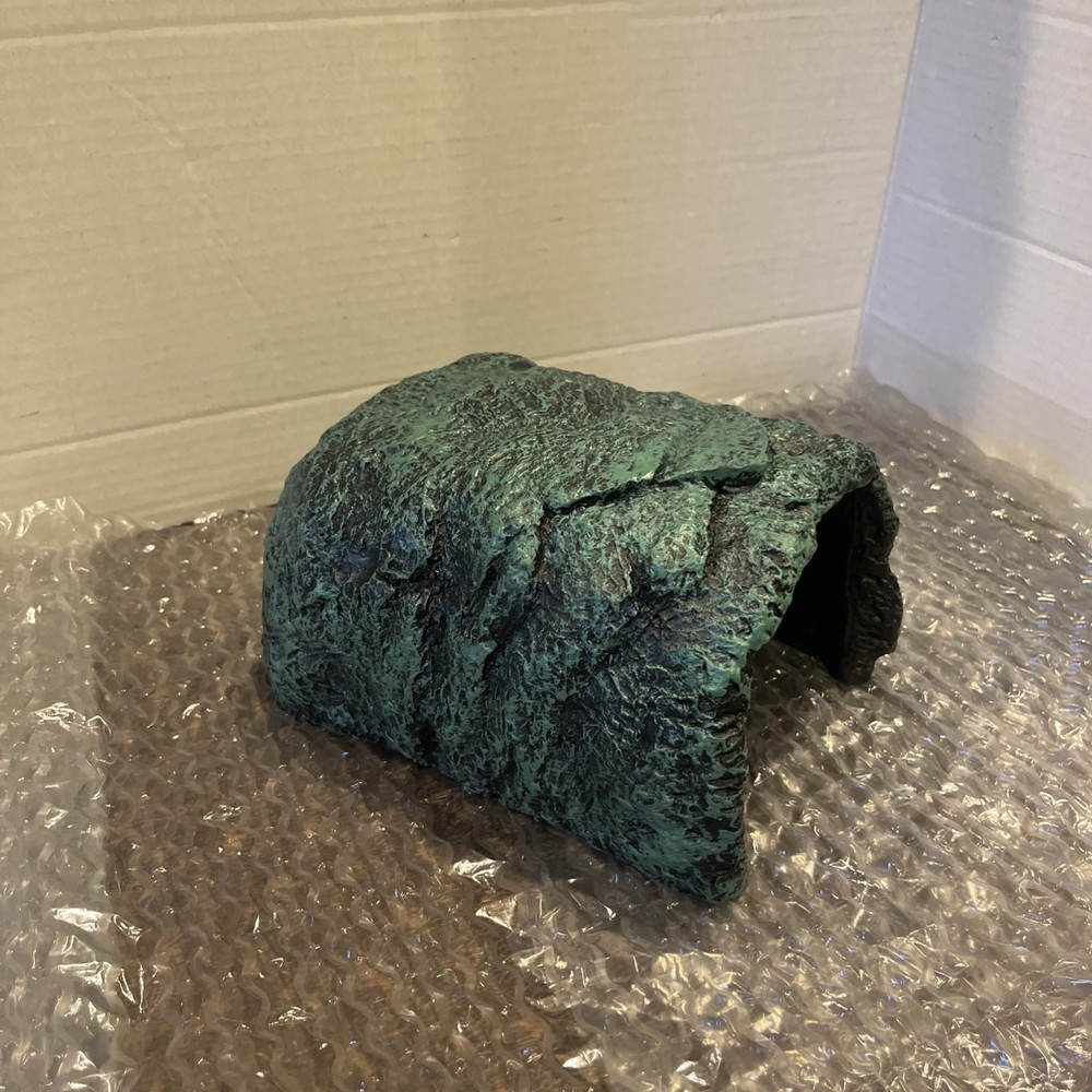 Dark Green Large Reptile Hide Resin Maid Stone Look