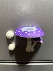 Purple reptile magnetic ledge mushroom feeder bowl .5 Oz With Food Grade Bowls